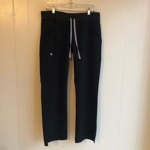 2 pairs Figs kade cargo scrub pants black. M/P
